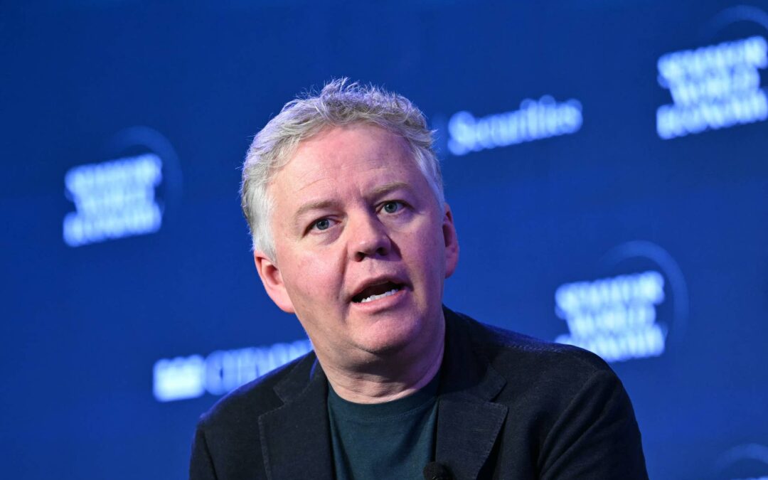 Matthew Prince, CEO de Cloudflare, en el escenario de la conferencia Semafor World Economy 2026